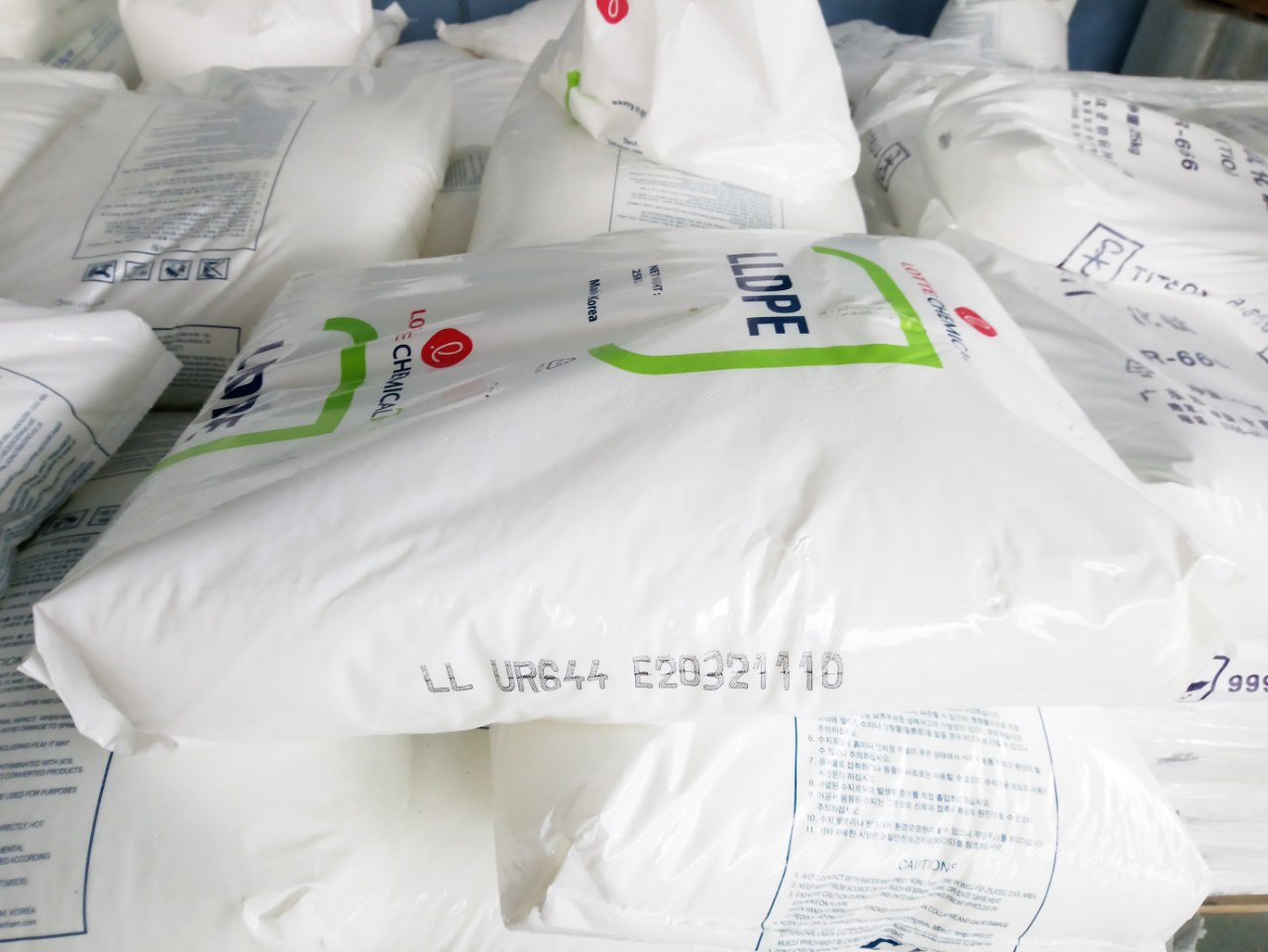 Hạt nhựa LLDPE UR644